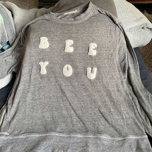 Long sleeve Birdiebee sweatshirt